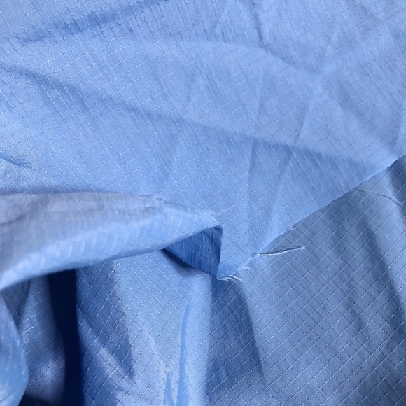 Lightweight Blue Grid Polyester Multi-Purpose Fabric 10 1/2 Yards by 59" wide - Picture 9 of 15